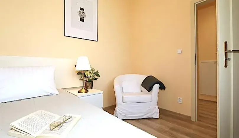Pronájem bytu 3+kk, Praha - Vinohrady, Máchova, 66 m2