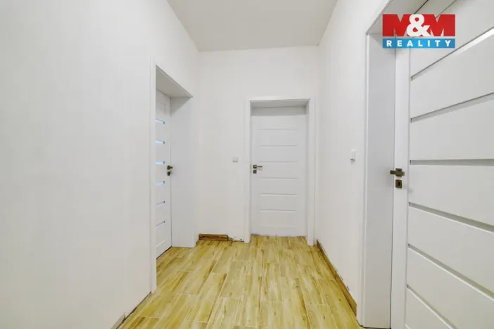 Prodej rodinného domu, Luby, Revoluční, 218 m2