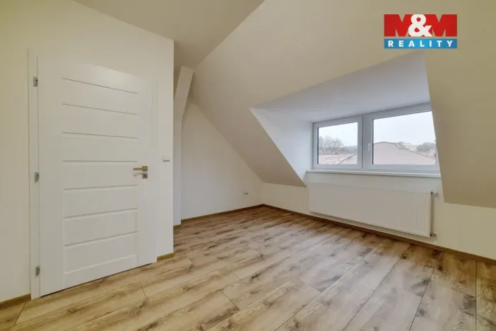 Prodej rodinného domu, Luby, Revoluční, 218 m2