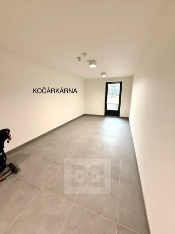 Pronájem bytu 2+kk, Praha - Modřany, Mezi vodami, 70 m2