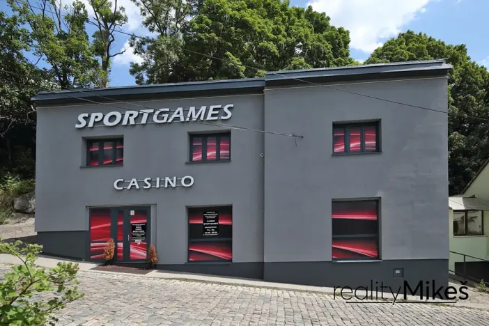 Pronájem obchodního prostoru, Liberec, Na Žižkově, 351 m2