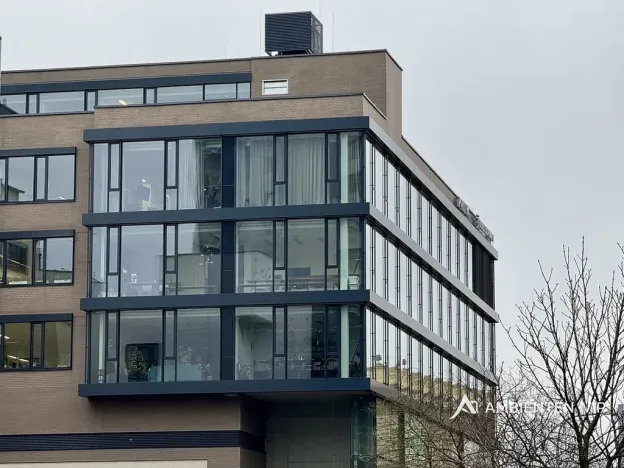 Pronájem kanceláře, Brno, Moravské náměstí, 403 m2