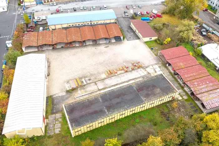 Pronájem obchodního prostoru, Teplice, Zemská, 5600 m2