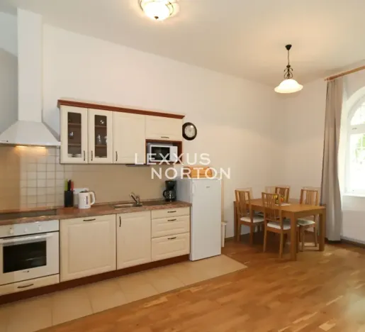 Pronájem bytu 2+kk, Praha - Vinohrady, Na Kozačce, 56 m2