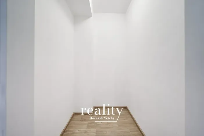 Pronájem bytu 2+1, Znojmo, Smetanova, 50 m2