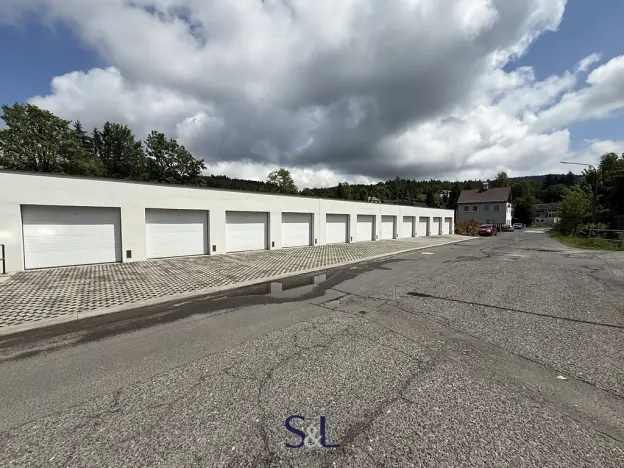 Pronájem garáže, Jablonec nad Nisou, K Černé studnici, 18 m2