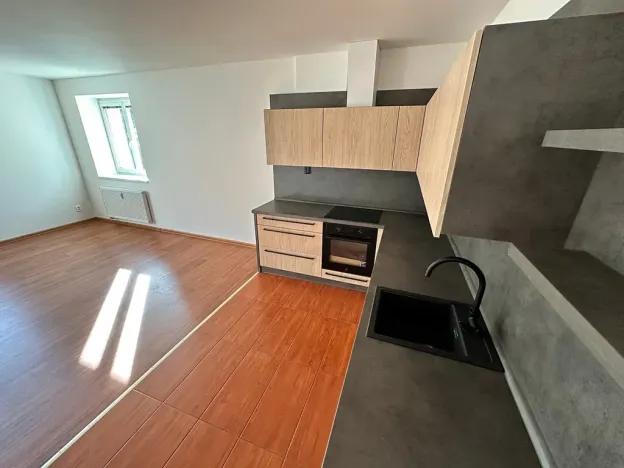 Pronájem bytu 3+kk, Děčín, Kamenná, 98 m2