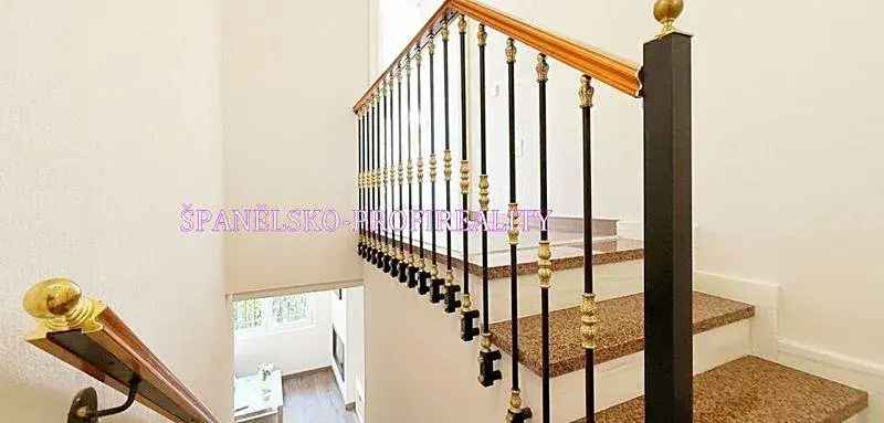 Prodej rodinného domu, Alicante, Španělsko, 105 m2