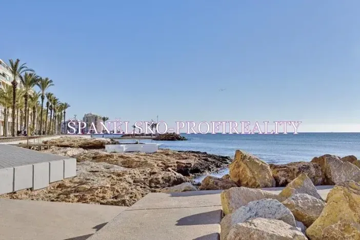 Prodej bytu 3+kk, Alicante, Španělsko, 55 m2