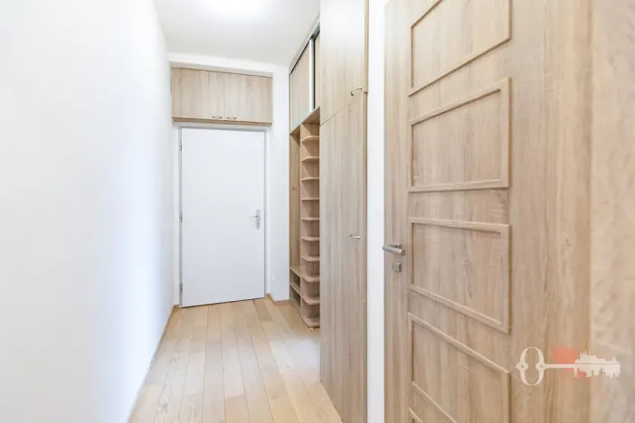 Prodej bytu 3+1, Praha - Libeň, Lihovarská, 78 m2