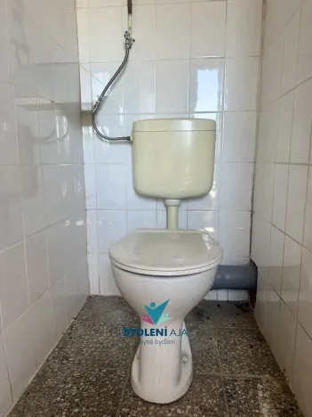 Prodej obchodního prostoru, Olbernhau, Německo, Töpfergasse, 105 m2