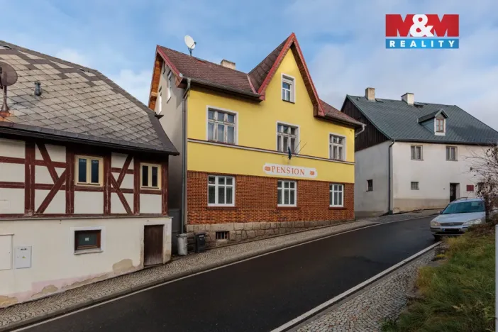 Prodej ubytování, Bečov nad Teplou, Nádražní, 298 m2