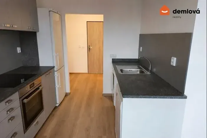 Pronájem bytu 1+kk, Praha - Kamýk, Mařatkova, 35 m2