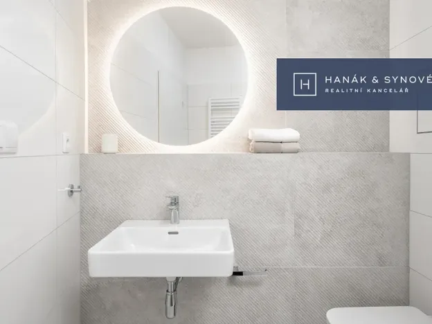 Pronájem bytu 2+kk, Brno, Cejl, 45 m2