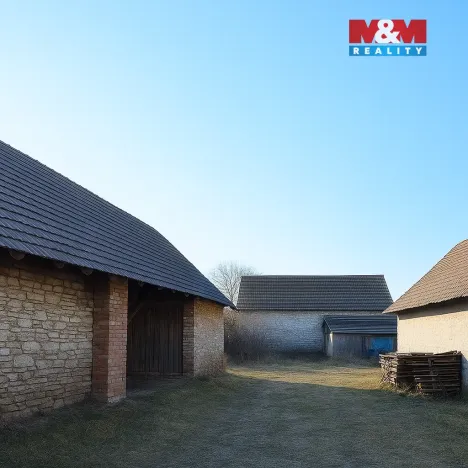 Prodej rodinného domu, Rovná, 1340 m2