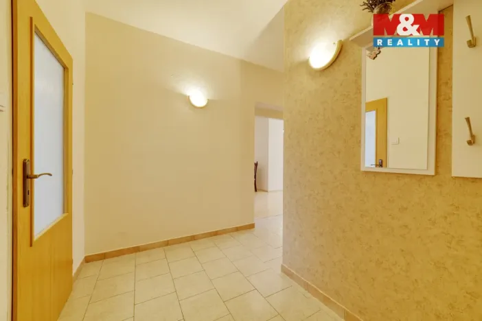 Pronájem bytu 3+1, Mariánské Lázně, Stavbařů, 105 m2