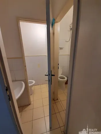 Pronájem kanceláře, Praha - Vinohrady, Korunní, 83 m2