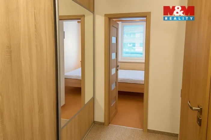 Pronájem bytu 2+kk, Kolín - Kolín II, Moravcova, 42 m2