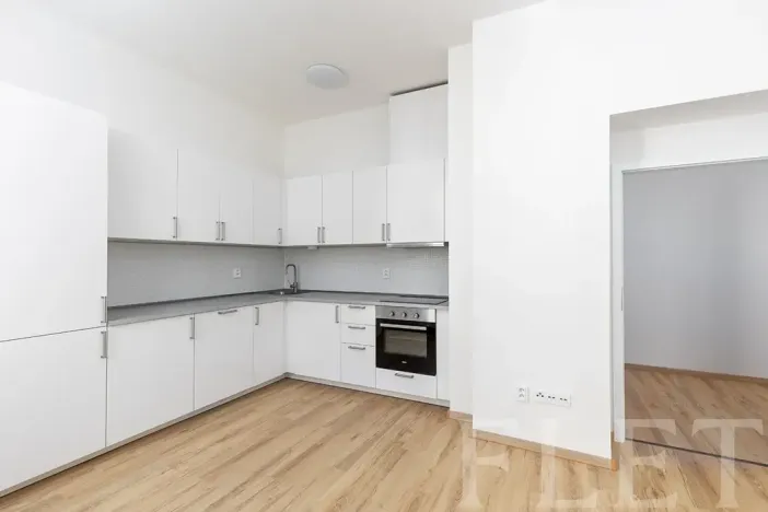Pronájem bytu 1+kk, Praha - Libeň, Františka Kadlece, 32 m2