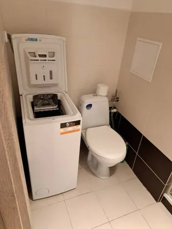 Pronájem bytu 1+kk, Praha, 37 m2