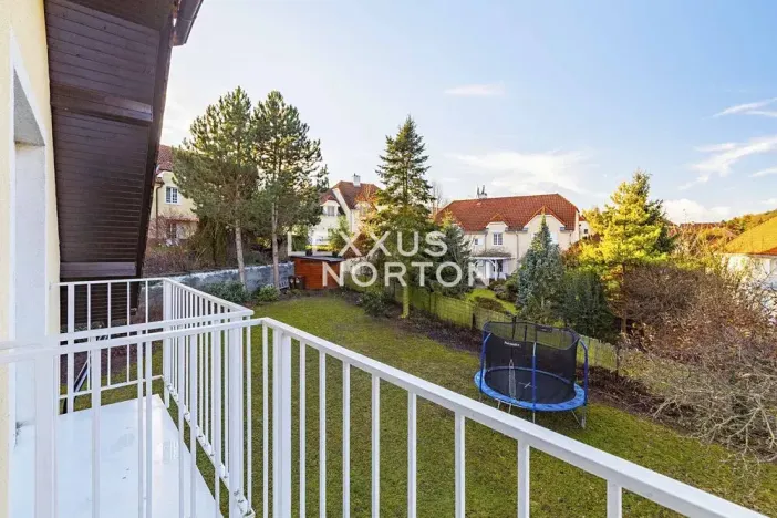 Pronájem rodinného domu, Praha - Nebušice, K vinicím, 251 m2