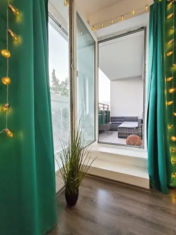 Pronájem bytu 2+kk, Praha - Horní Měcholupy, Hornoměcholupská, 60 m2