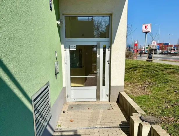 Pronájem bytu 2+kk, Praha - Horní Měcholupy, Hornoměcholupská, 60 m2