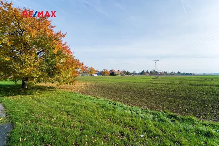 Prodej pozemku pro bydlení, Všechlapy, 9214 m2