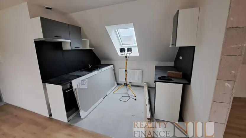 Pronájem bytu 2+kk, Plzeň, Prvomájová, 53 m2