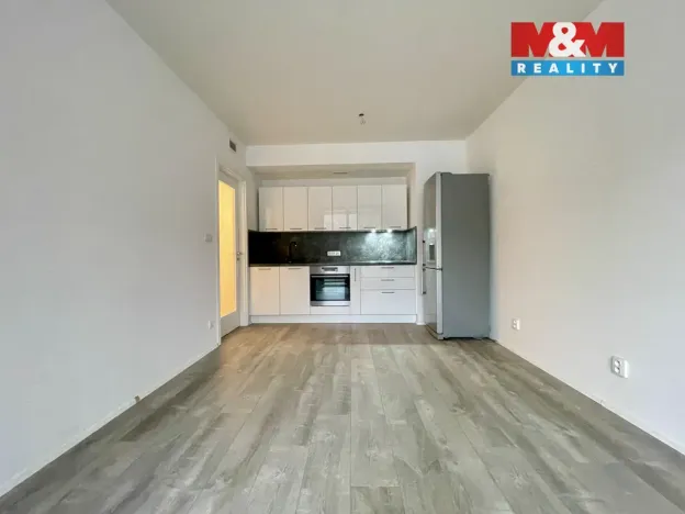 Pronájem bytu 3+kk, Praha - Košíře, Hlaváčkova, 58 m2