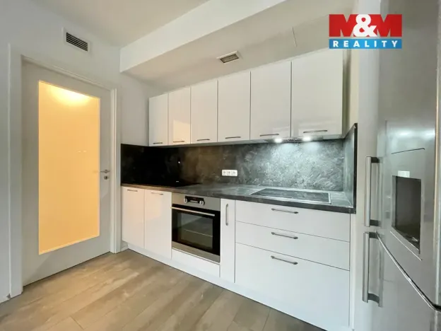 Pronájem bytu 3+kk, Praha - Košíře, Hlaváčkova, 58 m2