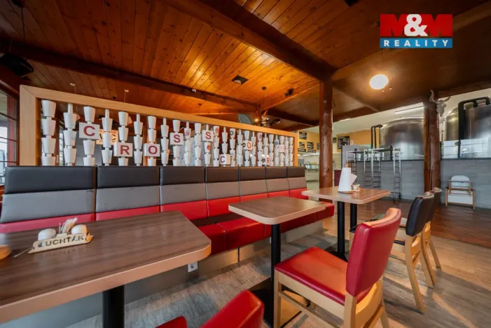 Pronájem restaurace, Olomouc - Nemilany, 600 m2