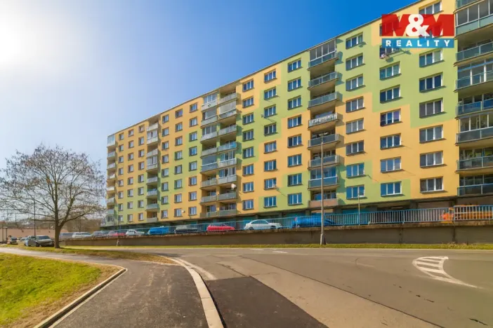 Prodej bytu 1+1, Tachov, Bělojarská, 35 m2