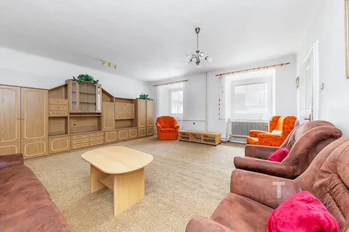 Prodej zemědělské usedlosti, Jaroměřice, 658 m2