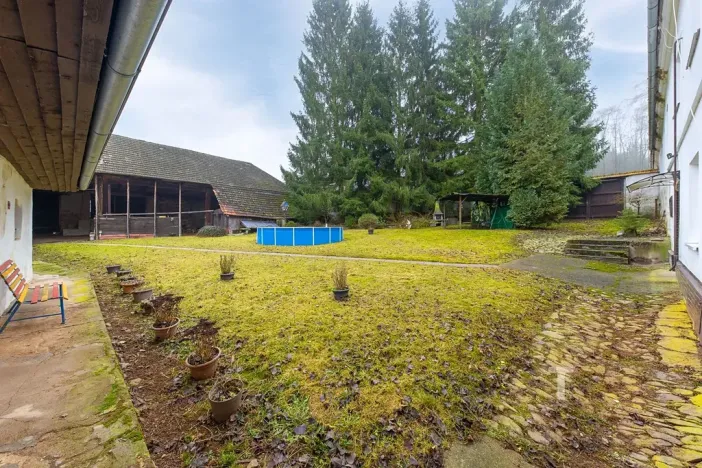 Prodej zemědělské usedlosti, Jaroměřice, 658 m2