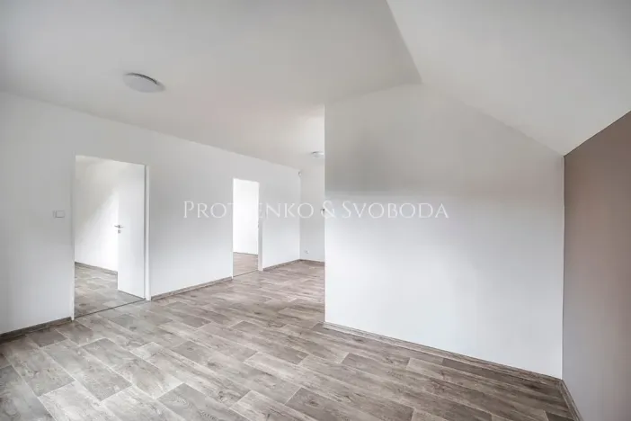 Prodej apartmánu, Prosečné, 349 m2