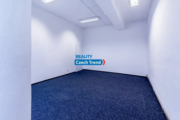 Pronájem kanceláře, Olomouc, Šlechtitelů, 50 m2