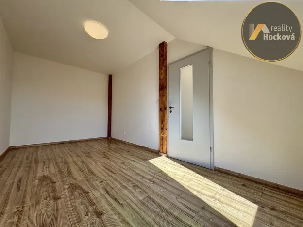 Prodej bytu 3+kk, Praha - Libeň, Zenklova, 86 m2