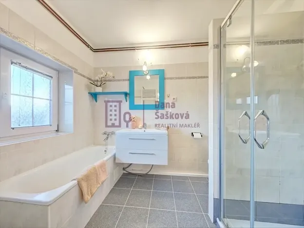 Prodej rodinného domu, Horní Skrýchov, 175 m2