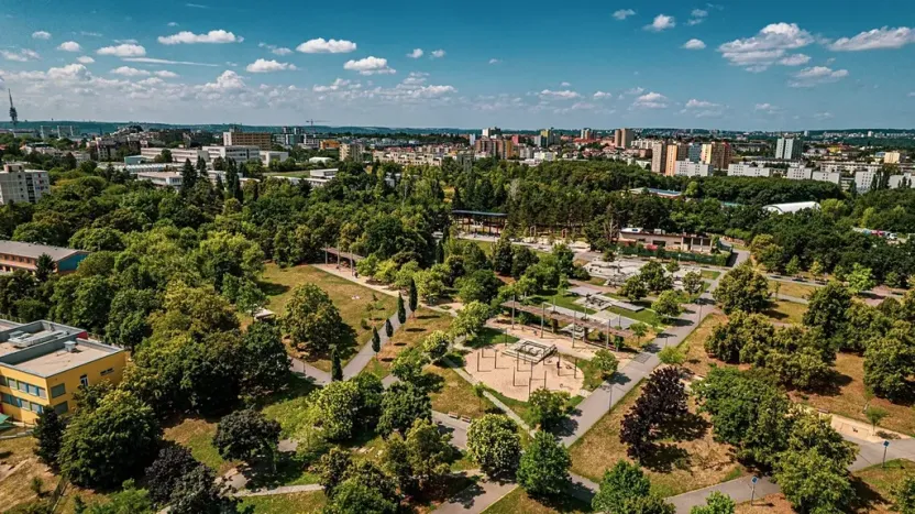 Pronájem bytu 2+1, Praha - Malešice, Bydžovského, 58 m2