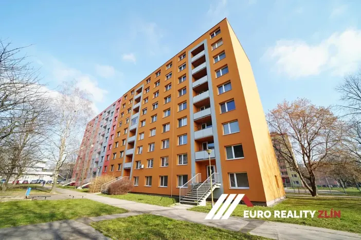 Pronájem bytu 1+1, Otrokovice, Polní, 32 m2