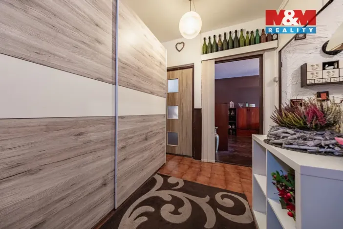 Prodej bytu 2+1, Kadaň, Na Podlesí, 68 m2