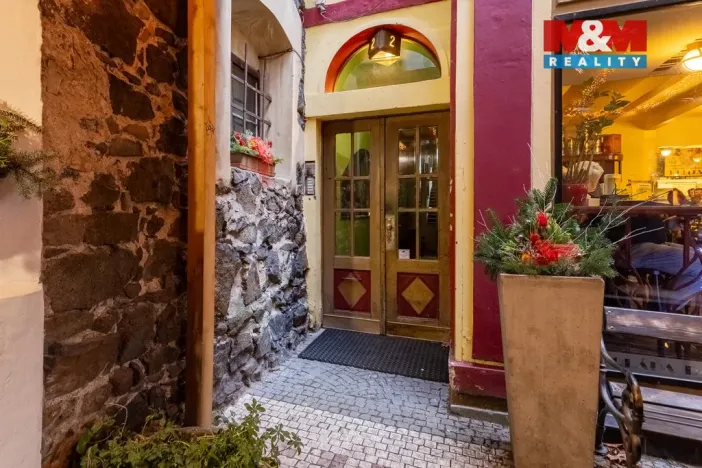 Pronájem bytu 4+kk, Pardubice - Pardubice-Staré Město, Zelenobranská, 90 m2