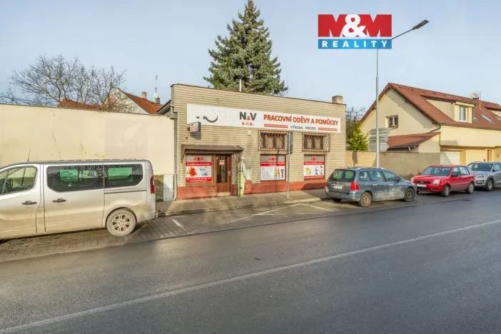 Prodej obchodního prostoru, Kladno - Švermov, Velvarská, 87 m2