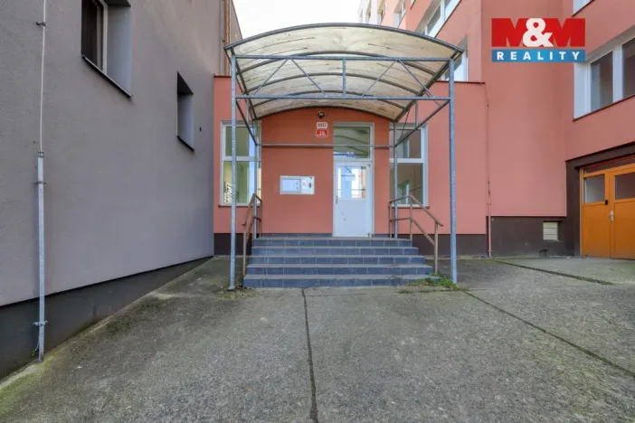 Prodej bytu 1+1, Plzeň - Skvrňany, 47 m2