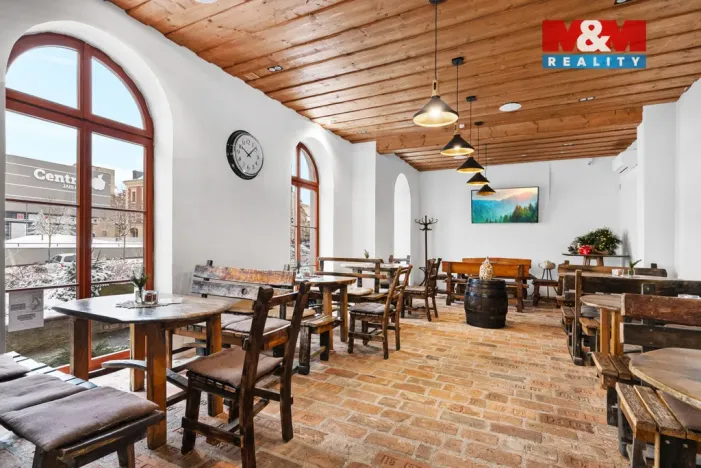 Prodej obchodního prostoru, Jablonec nad Nisou, Komenského, 600 m2