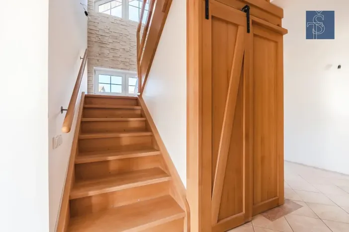 Prodej rodinného domu, Chotilsko, 211 m2