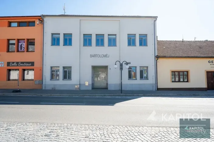 Pronájem bytu 1+kk, Veselí nad Moravou, Zámecká, 52 m2