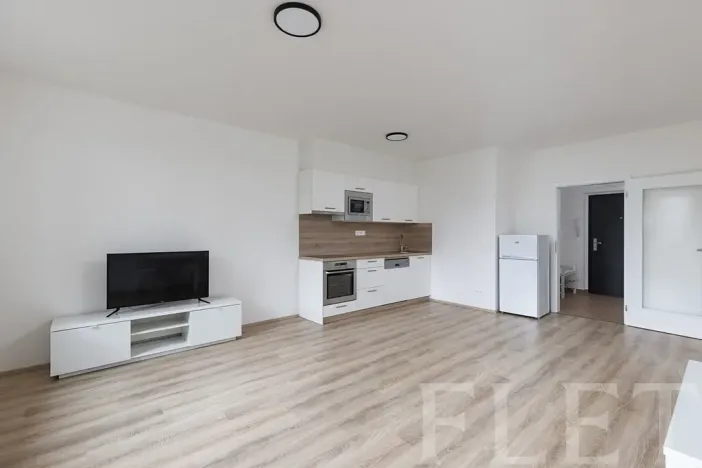 Pronájem bytu 1+kk, Praha - Letňany, Škrábkových, 43 m2