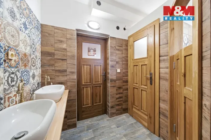 Prodej rodinného domu, Písařov - Bukovice, 347 m2